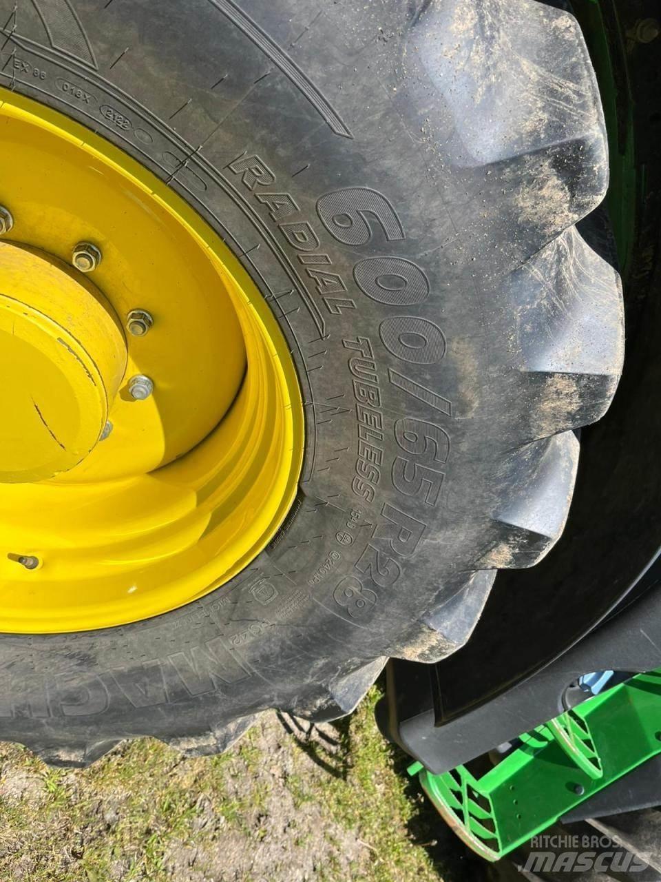 John Deere 6R 165 트랙터