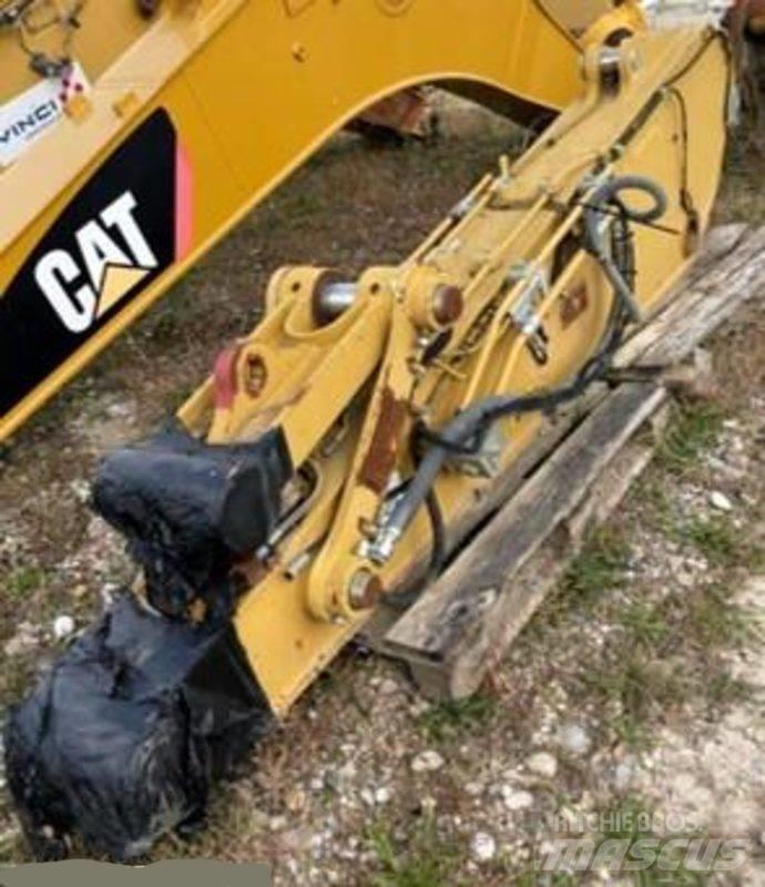 CAT 319 붐 및 디퍼