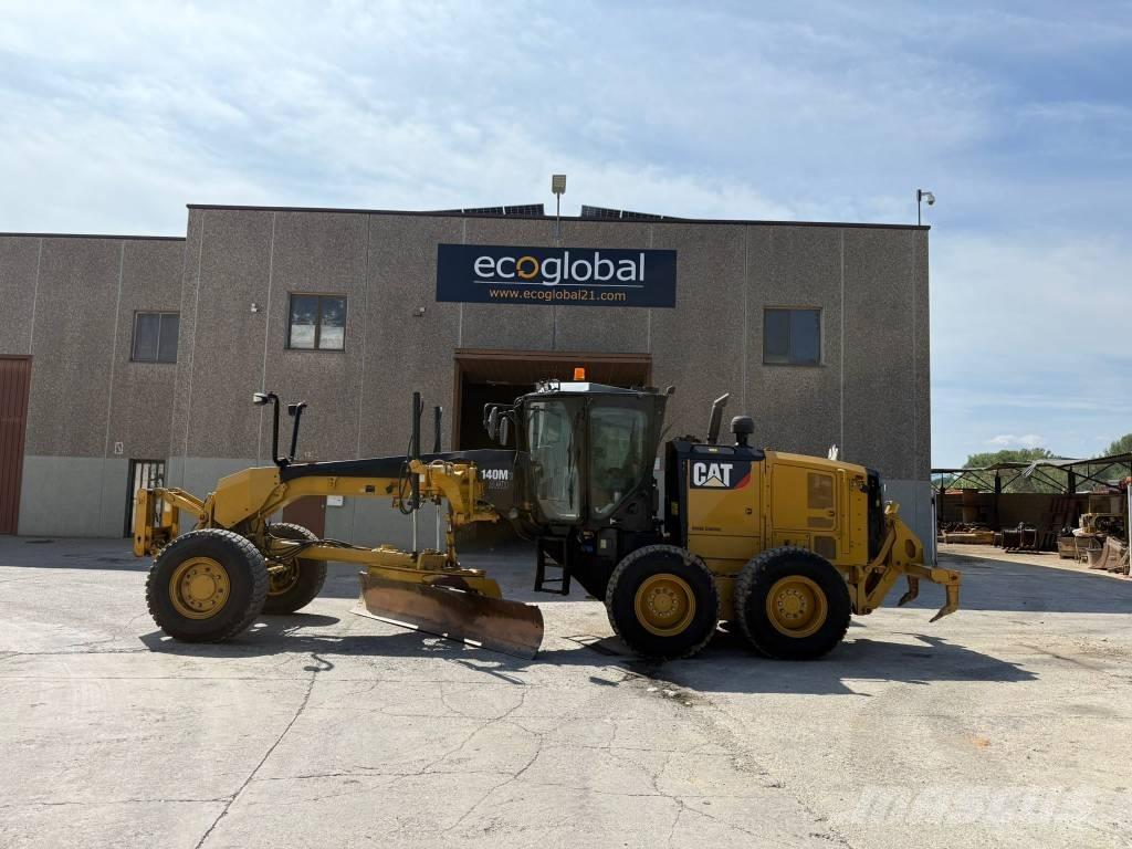 CAT 140 M 3 AWD 그레이더