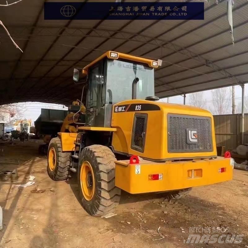 LiuGong CLG 835  휠로우더