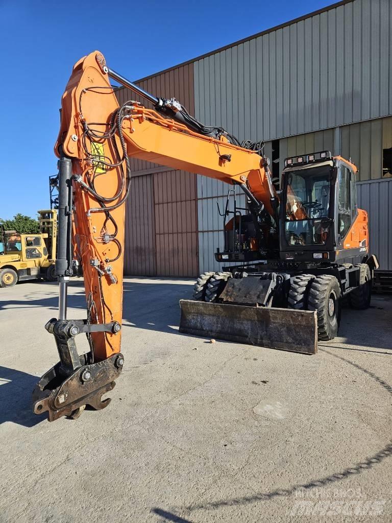 Doosan DX 165 W-5  휠 굴삭기