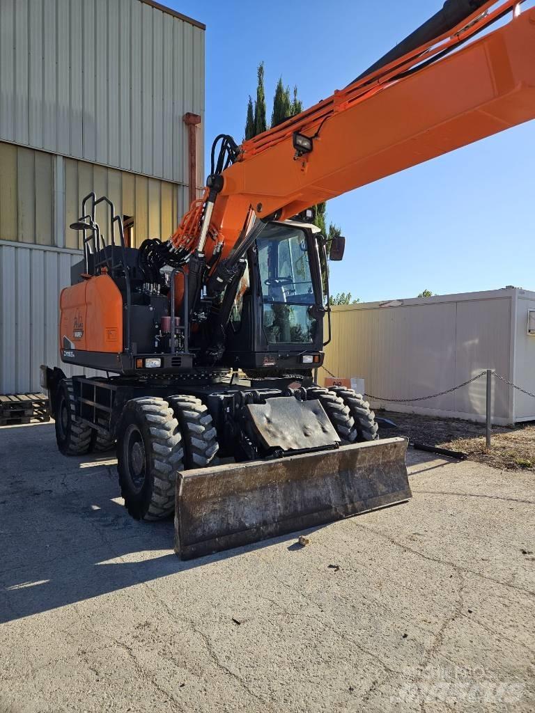 Doosan DX 165 W-5  휠 굴삭기