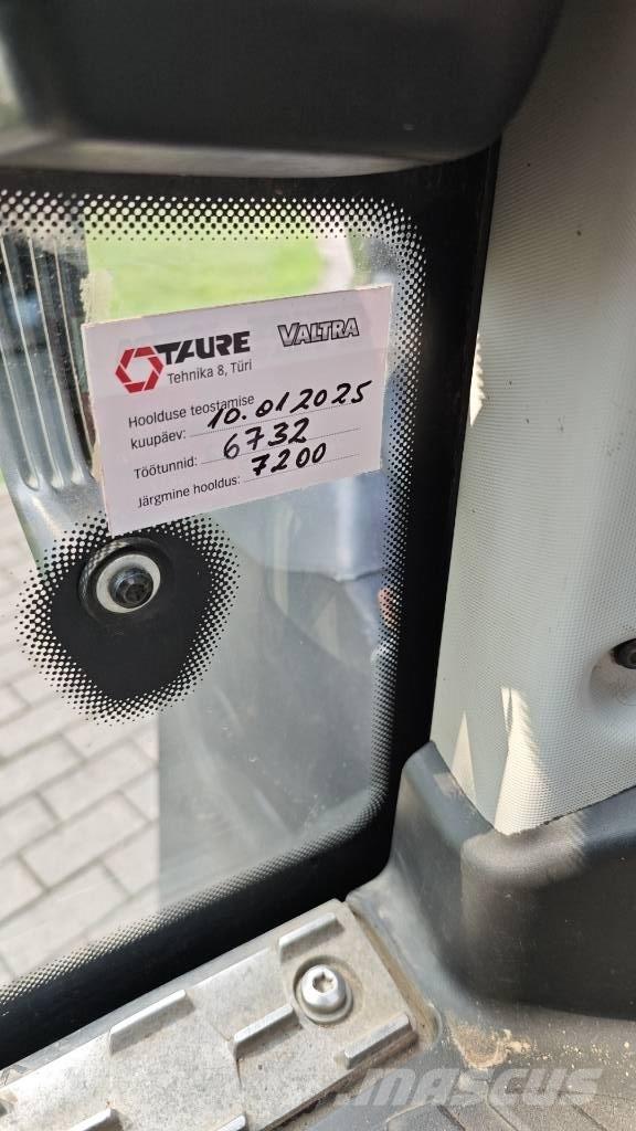 Valtra T 254 V 트랙터