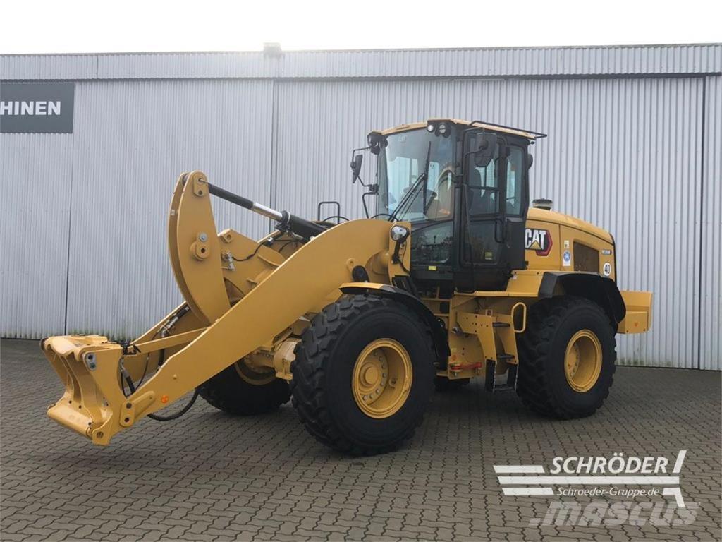  938 HL  휠로우더