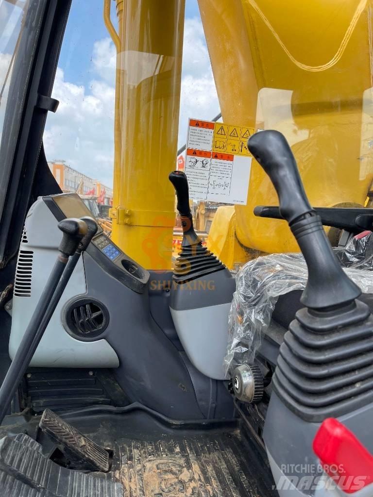 Komatsu PC 450-8 대형 굴삭기 29톤 이상