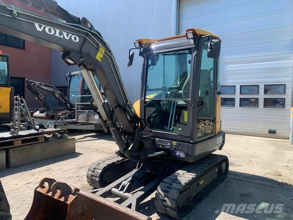 Volvo EC 35 D 소형 굴삭기 7톤 미만