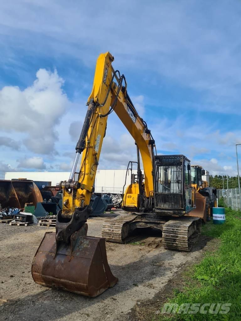 JCB JS 130 LC 대형 굴삭기 29톤 이상