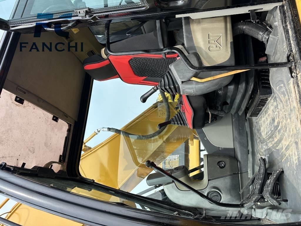 CAT 325D 대형 굴삭기 29톤 이상