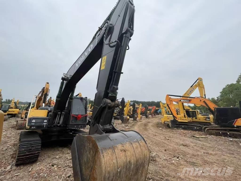 Volvo EC 210 대형 굴삭기 29톤 이상