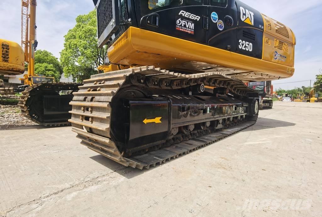 CAT 325 D 대형 굴삭기 29톤 이상