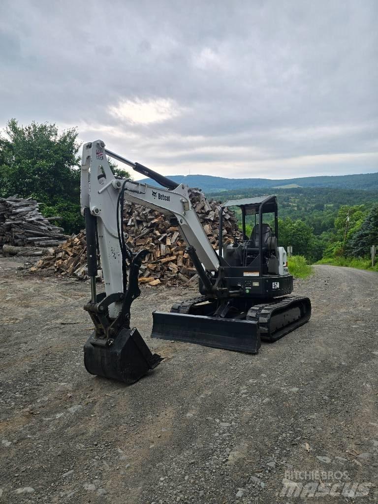 Bobcat E 50 소형 굴삭기 7톤 미만
