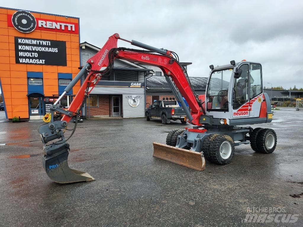 Neuson 6502 WD  휠 굴삭기
