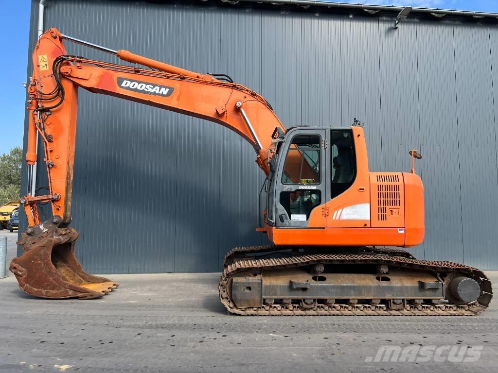 Doosan DX235LCR 대형 굴삭기 29톤 이상