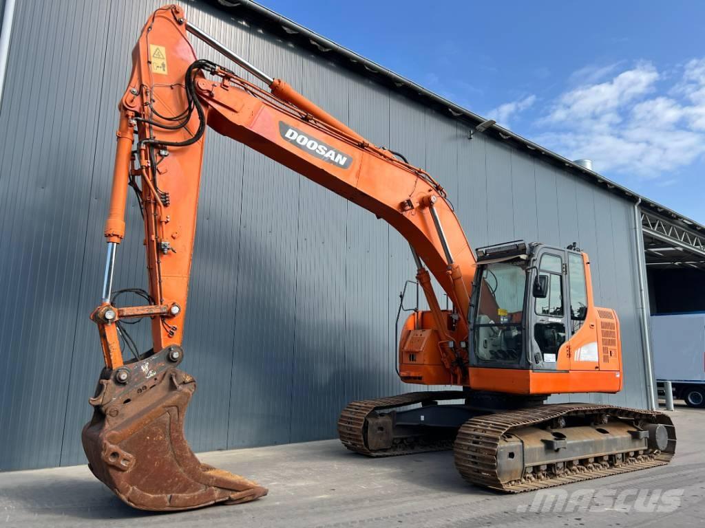 Doosan DX235LCR 대형 굴삭기 29톤 이상