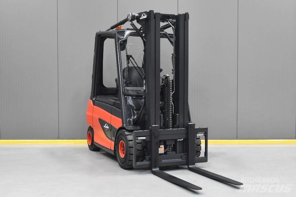 Linde E 30-01 전동 지게차