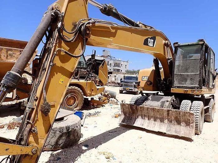 CAT M320F 특수 굴삭기