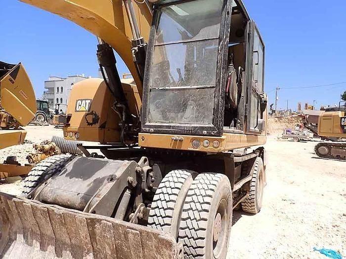 CAT M320F 특수 굴삭기