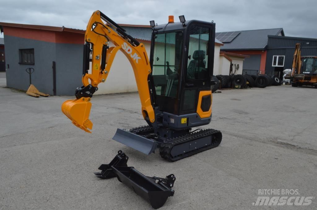 Kubota JKW-18 소형 굴삭기 7톤 미만