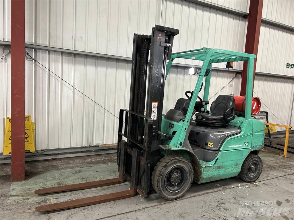 Mitsubishi FG25NT LPG 지게차