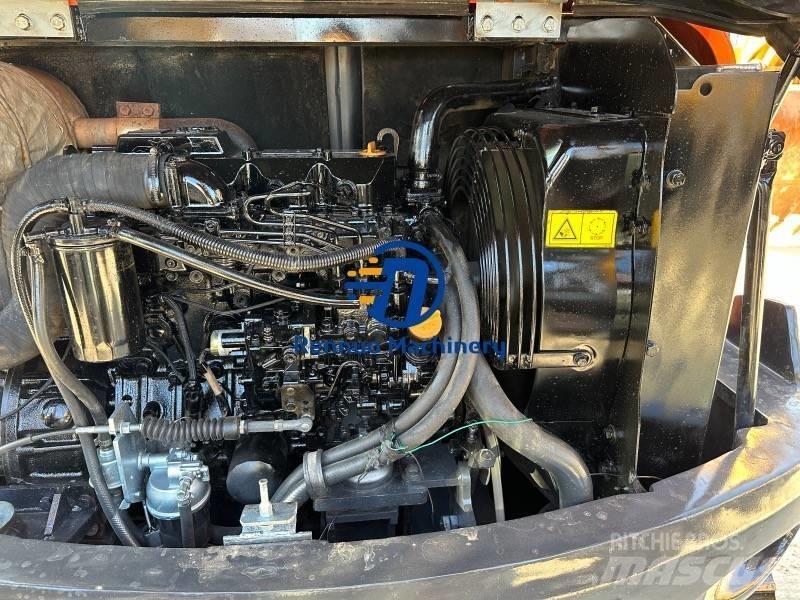 Doosan DX 60 소형 굴삭기 7톤 미만