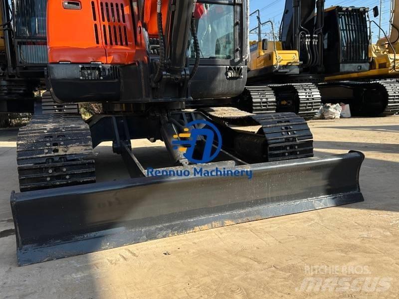 Doosan DX 60 소형 굴삭기 7톤 미만