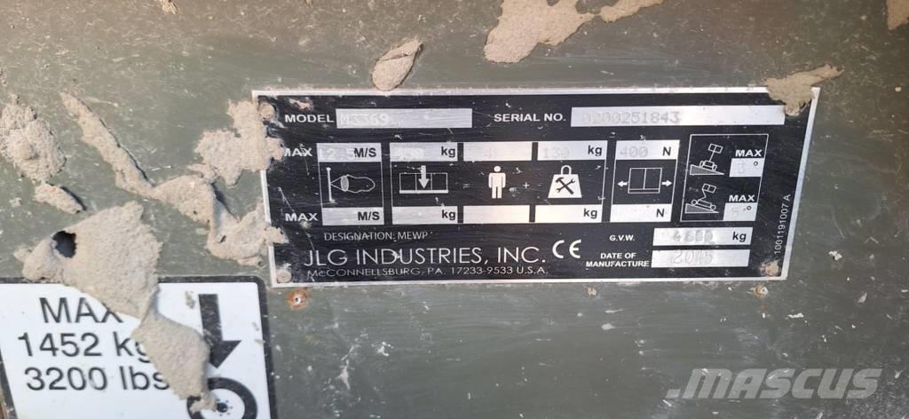 JLG M 3369 가위형 리프트