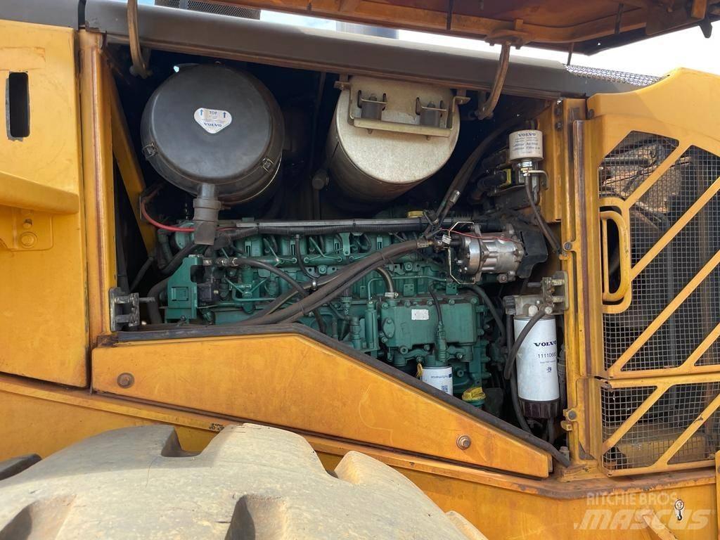 Volvo L 110 F  휠로우더