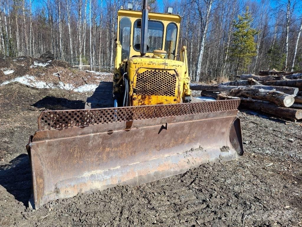 CAT D 4 D 크롤러 도저