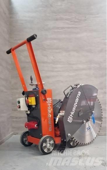 Husqvarna FS 600E 암석 및 콘크리트 절단기
