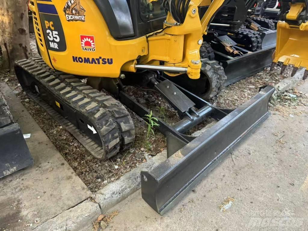 Komatsu PC 35 MR 소형 굴삭기 7톤 미만