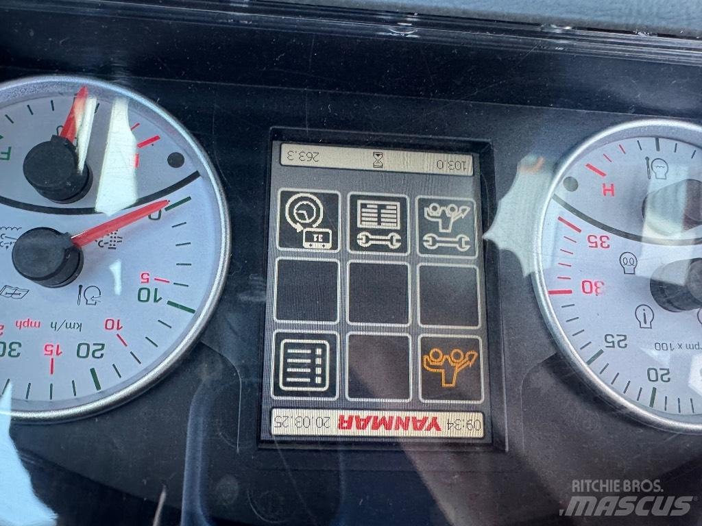 Yanmar V100 (00778)  휠로우더
