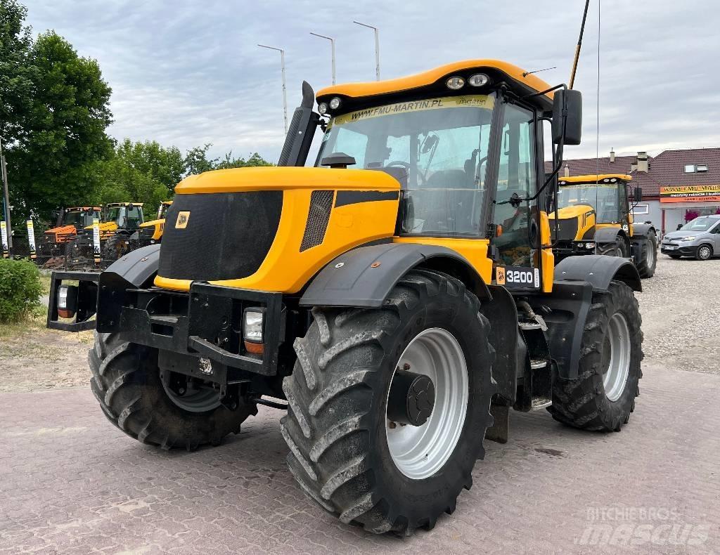 JCB Fastrac 3200 트랙터