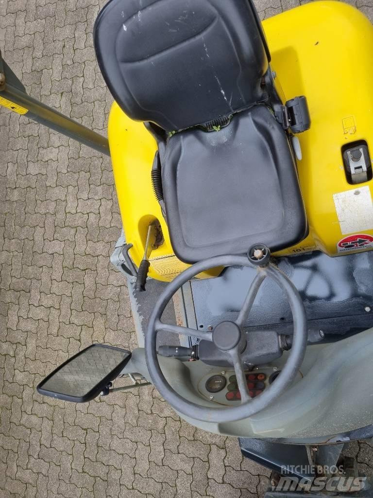 Wacker Neuson 2001 건설현장 덤프트럭