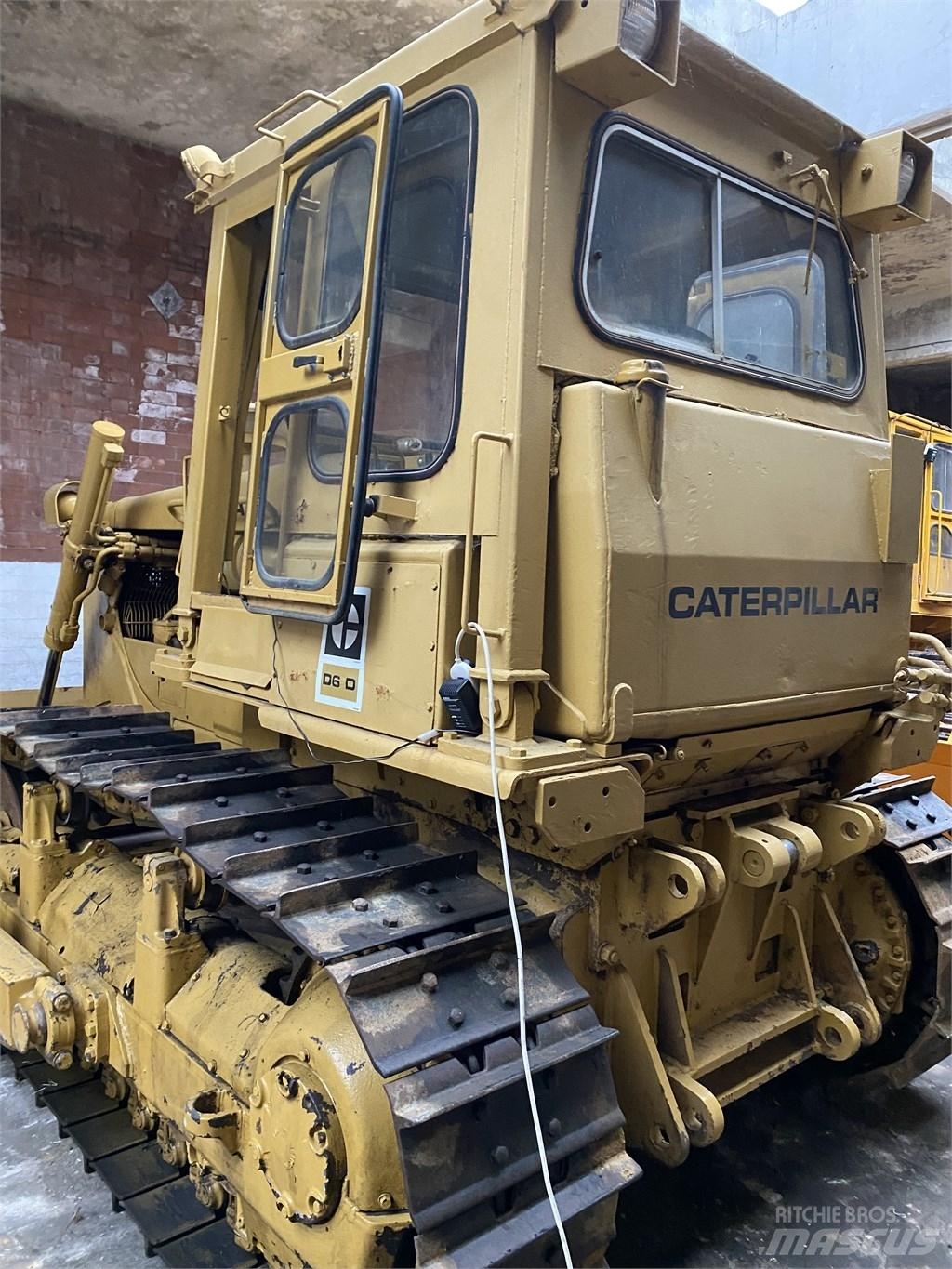 CAT D 6 D LGP 크롤러 도저