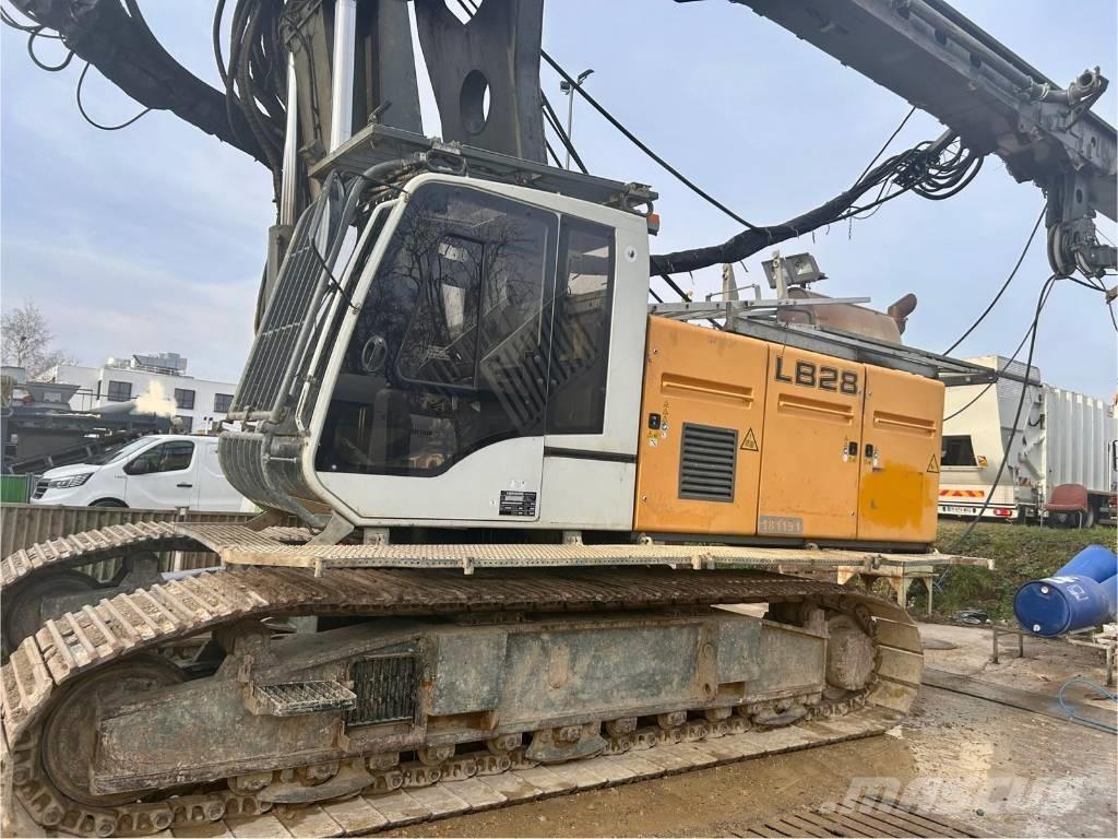 Liebherr LB 28 말뚝설치기