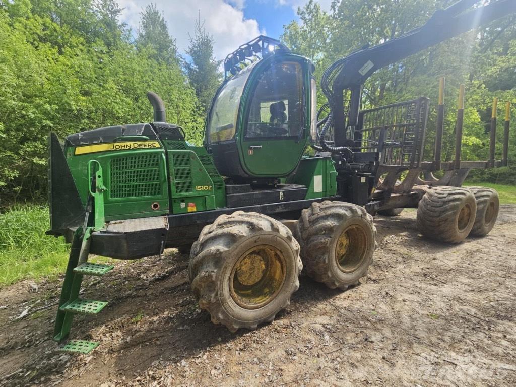 John Deere 1510 E 원목 포워더