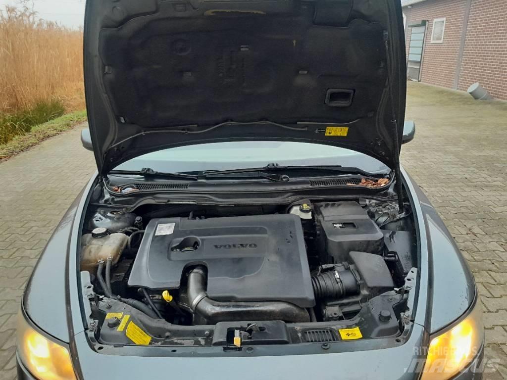 Volvo 1.6 D momentum 자동차