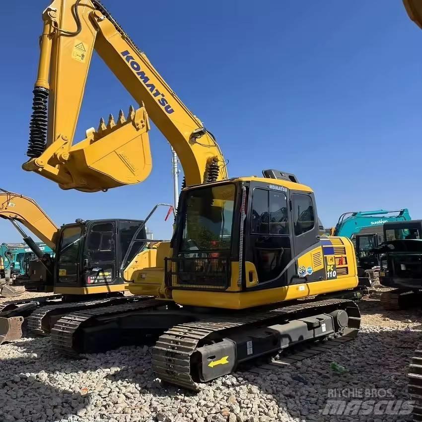 Komatsu PC 110 대형 굴삭기 29톤 이상