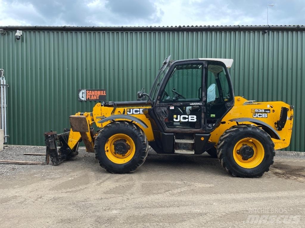 JCB 535-125 텔러 핸들러