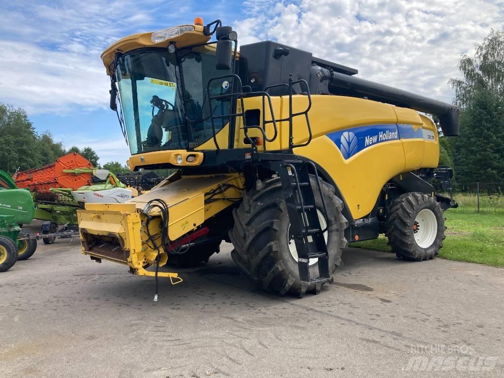 New Holland CX 8070 콤바인 수확기