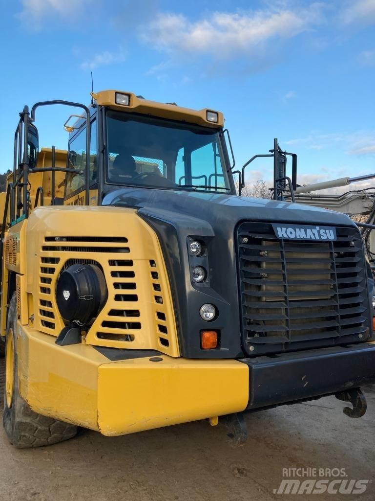 Komatsu HM 300-5E 연결식 홀러