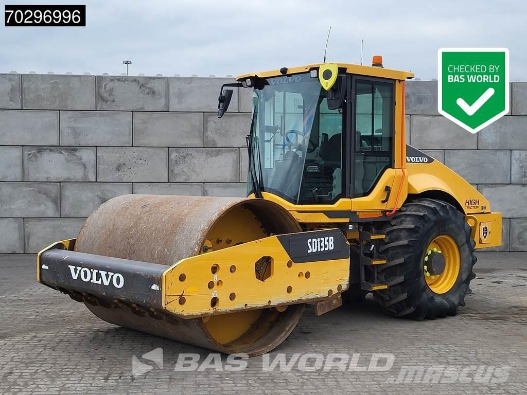 Volvo SD135 B A/C 싱글 드럼 롤러