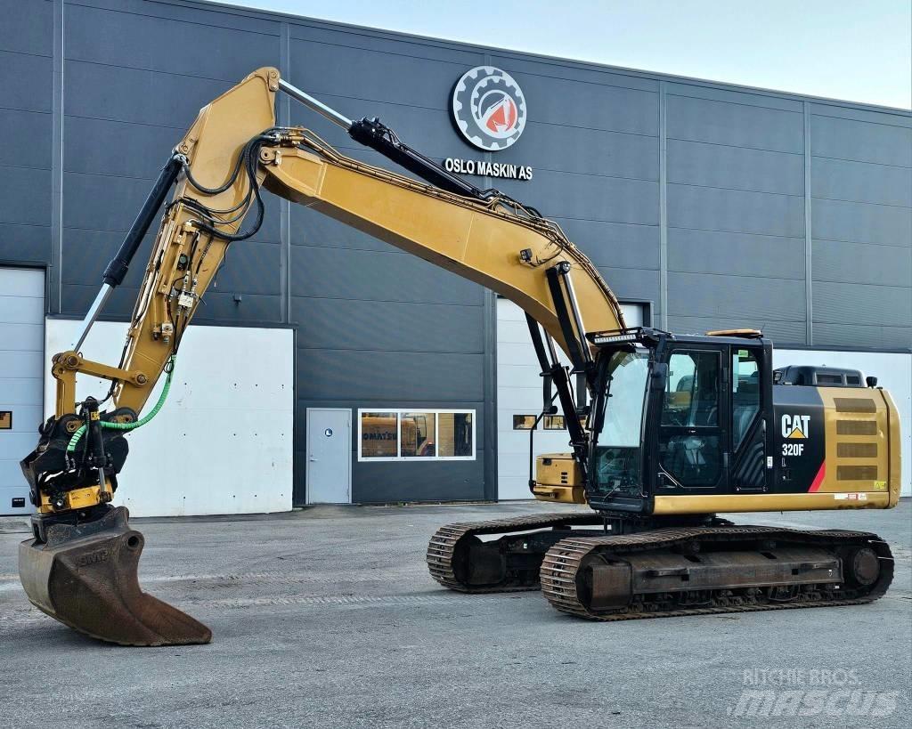CAT 320 FL 대형 굴삭기 29톤 이상