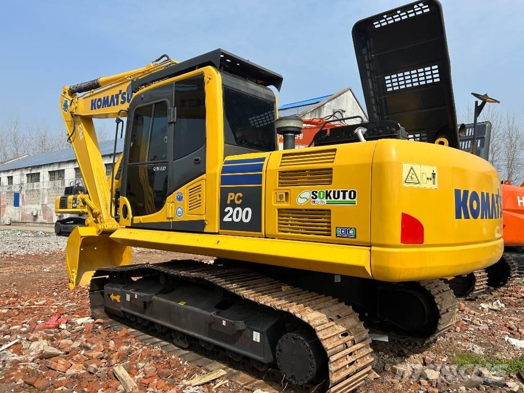 Komatsu PC 200-8 대형 굴삭기 29톤 이상