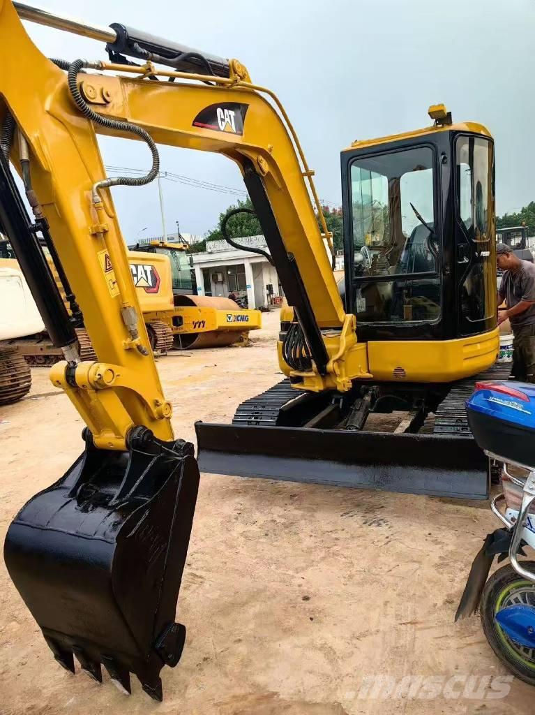 CAT 304 C CR 소형 굴삭기 7톤 미만