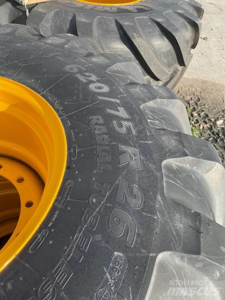 Michelin 620/75R26 타이어, 휠 및 림