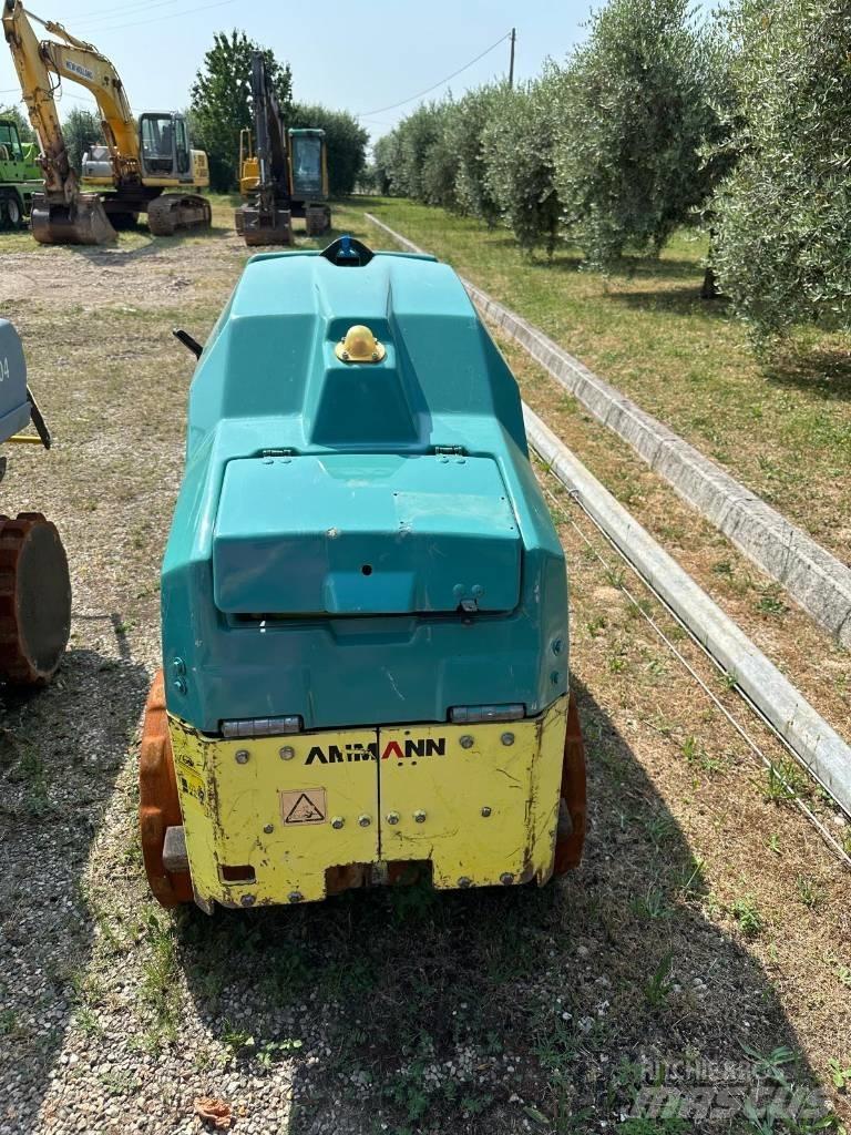 Ammann Rammax 1575 토양 다짐기