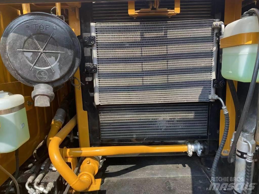Sany 135 C 대형 굴삭기 29톤 이상