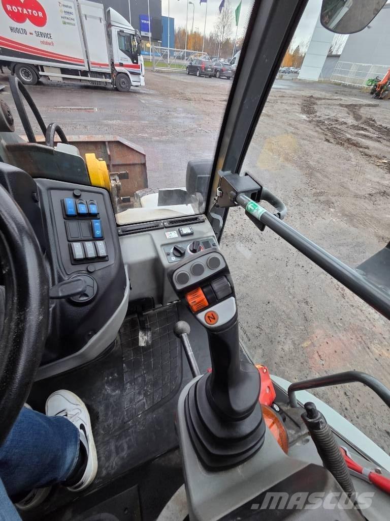 Kramer 8085  휠로우더