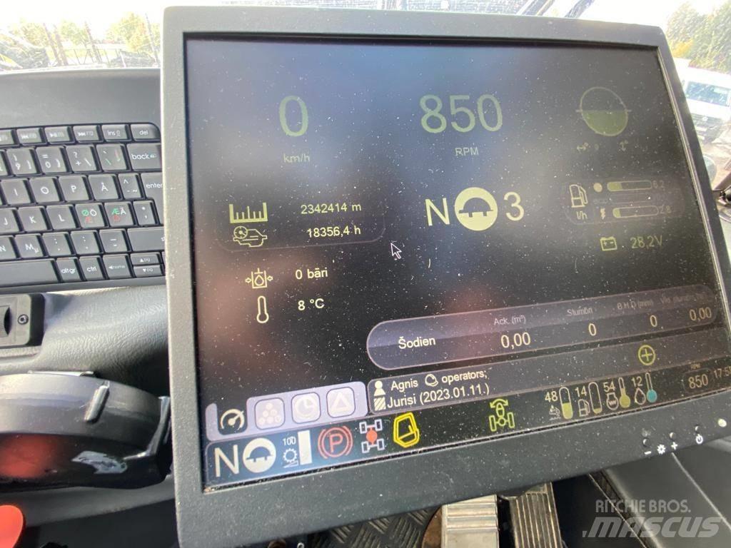 Komatsu 911.5 원목 하베스터